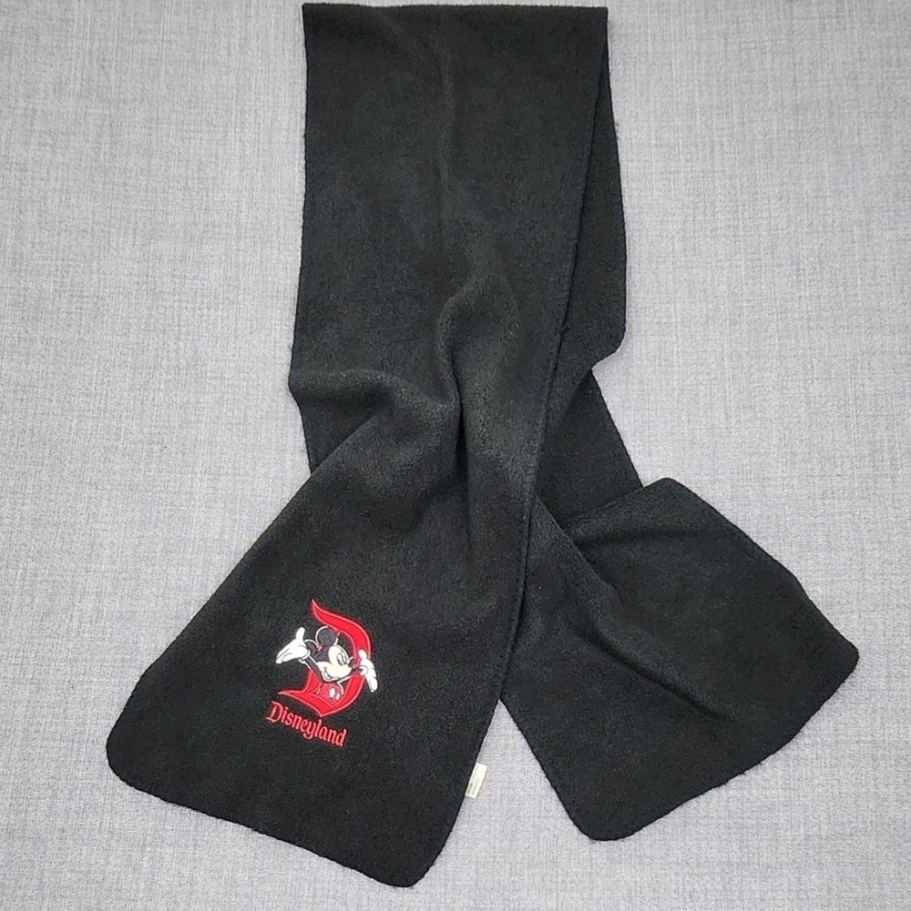 Disney Disneyland Mickey Mouse Polyester Scarf. - Picture 1 of 3